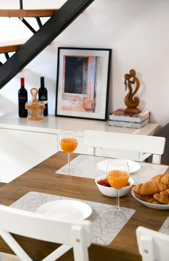 Apartment D & Studio L Dobrinj Ngoại thất bức ảnh